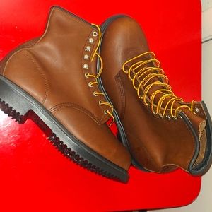 Red wing Men's steeltoe  workbooks size 10